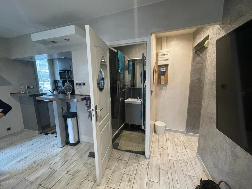 Apartament Le Sacre Coeur Paryż Zewnętrze zdjęcie